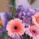 Букет 3 герберы и фиолетовая гортензия
